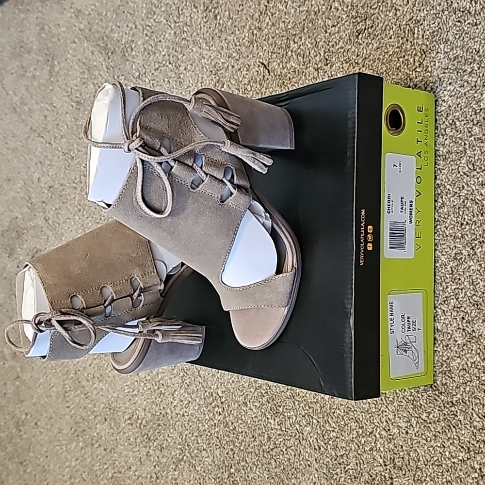 Very Volatile Peep Toe Heels Taupe Size 7